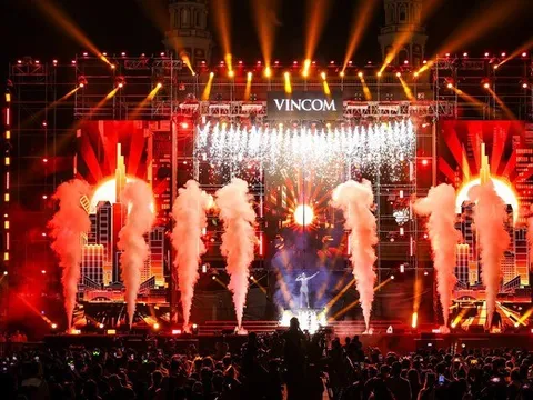 Sinh nhật Vincom 20 - Đại tiệc đẳng cấp đánh dấu hành trình vượt thời gian
