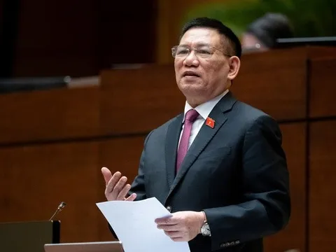 Đề nghị Quốc hội phê chuẩn miễn nhiệm chức vụ Bộ trưởng Tài chính và Bộ trưởng GTVT