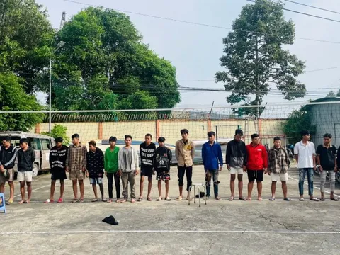 Kịp thời ngăn chặn 2 nhóm thanh thiếu niên mang hung khí nóng để đánh nhau