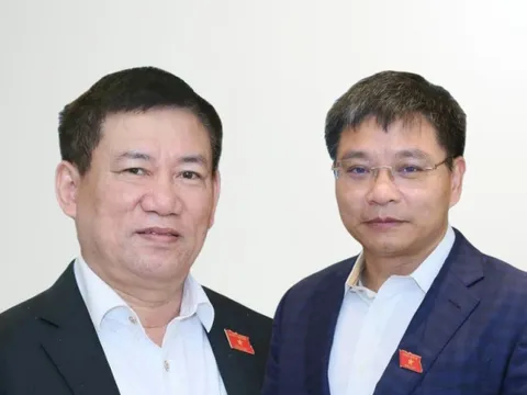 Quốc hội phê chuẩn miễn nhiệm Bộ trưởng Tài chính và Bộ trưởng GTVT