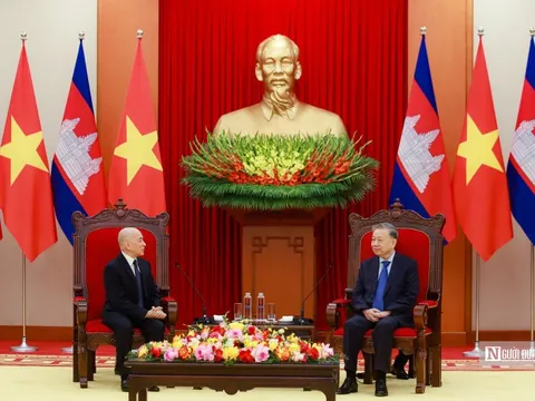 Tổng Bí thư Tô Lâm hội kiến Quốc vương Campuchia