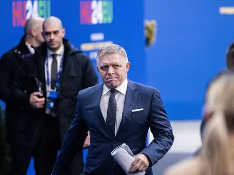 Thủ tướng Slovakia nhận lời tới Moscow gặp ông Putin