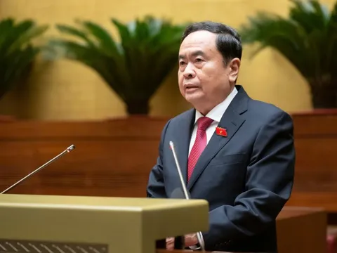 Chủ tịch Quốc hội: Khẩn trương sắp xếp, kiện toàn bộ máy “tinh, gọn, mạnh”