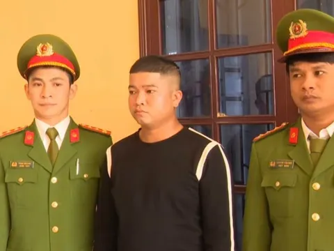 Mang dao đi "bảo vệ" anh, em trai bị khởi tố vì cố ý gây thương tích