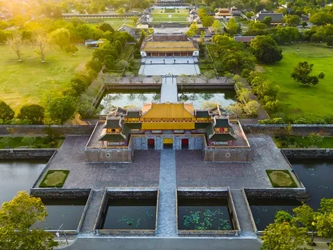 Quê tôi giờ là phố