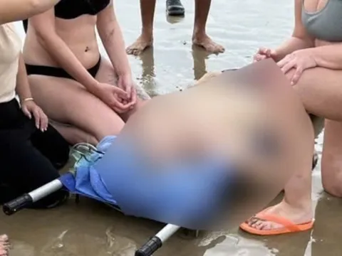 Điều tra nguyên nhân một người nước ngoài tử vong khi tắm biển ở Mũi Né