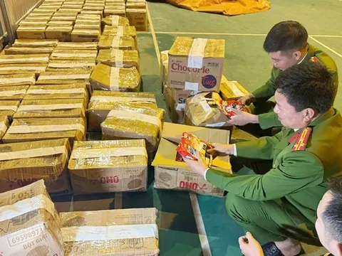 Thanh Hóa: Bắt giữ trên 3 tấn hàng giả là bột giặt, dầu gội