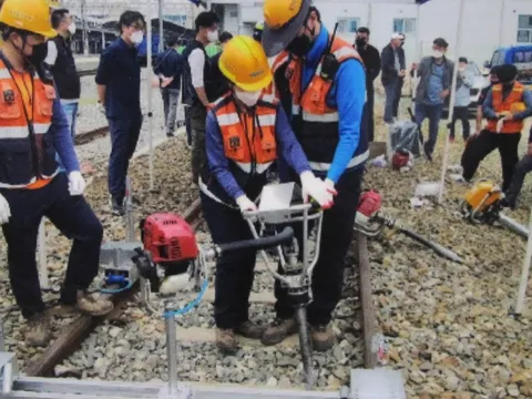 Hàn Quốc tài trợ 250 tỷ đồng nâng cao năng lực quản lý an toàn đường sắt tại Việt Nam