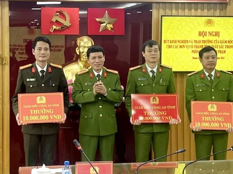 Yêu cầu mở rộng điều tra vụ vệ sĩ điều tiết giao thông phục vụ đoàn xe đám cưới