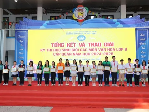 Ba Đình: Gần 1000 học sinh tranh tài Kỳ thi học sinh giỏi các môn văn hoá lớp 9 cấp quận