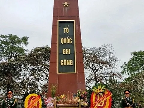 Cấp Bằng “Tổ quốc ghi công” cho 12 liệt sĩ Quân khu 7