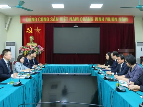 Hàn Quốc mong muốn hợp tác làm đường sắt tốc độ cao với Việt Nam