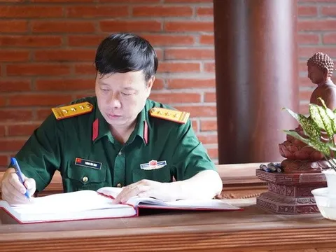 Một hiện tượng thơ