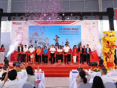 Khai mạc Giải Marathon Quốc tế TP Hồ Chí Minh 2024