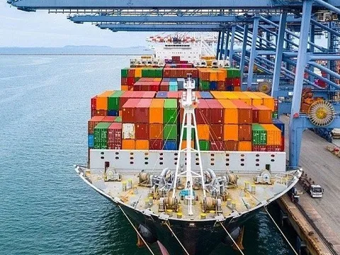 Đặt mục tiêu xuất khẩu năm 2025 tăng 6%