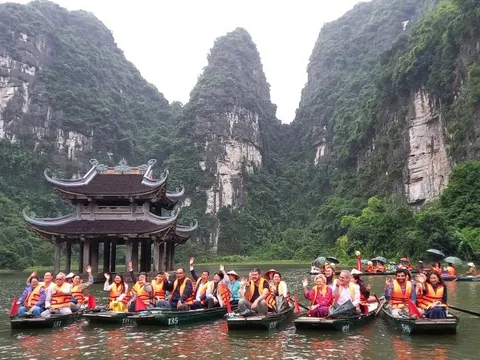 Du lịch Việt sắp ‘cán đích’ với gần 16 triệu lượt khách quốc tế 11 tháng năm 2024