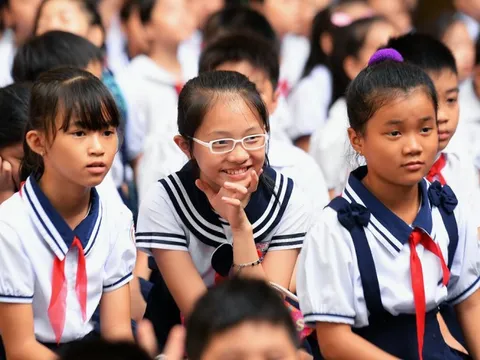 TPHCM miễn học phí cho học sinh THCS