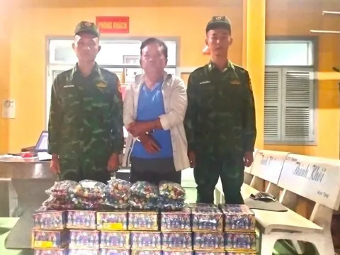 Bắt 2 đối tượng vận chuyển hơn 170kg pháo nổ qua biên giới tỉnh Tây Ninh