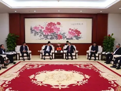 Thúc đẩy hợp tác và kết nối đường sắt Việt Nam-Trung Quốc