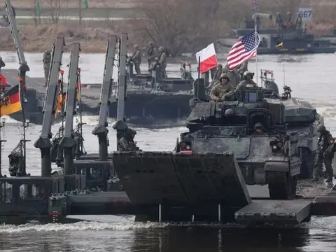 NATO tính tăng “hội phí” từ 2% lên 3% GDP?