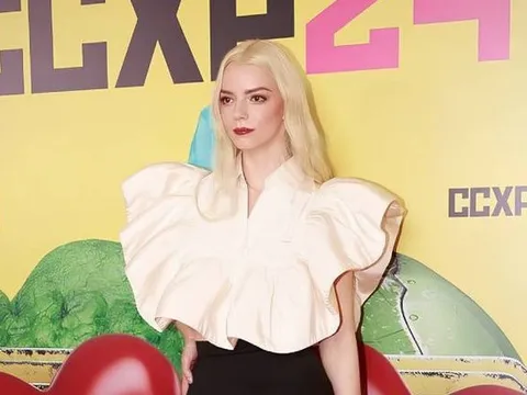 Siêu sao Hollywood Anya Taylor-Joy đẹp hút hồn trên thảm đỏ