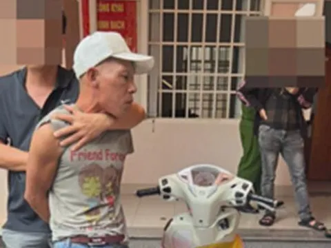 Bắt đối tượng cướp vé số rồi rút dao đe dọa để bỏ chạy