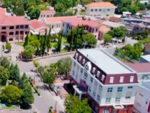 Huyện Phù Mỹ (Bình Định) đạt chuẩn nông thôn mới