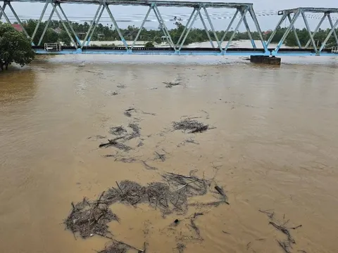 Cảnh báo lũ trên các sông tại Thừa Thiên Huế và Quảng Nam