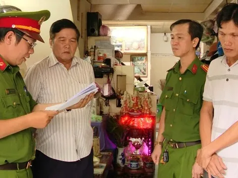 Đồng loạt khám xét, bắt giữ 71 đối tượng trong đường dây mua bán vũ khí quân dụng