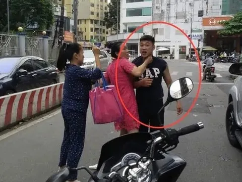 Bắt khẩn cấp tài xế ô tô đánh người trước Bệnh viện Từ Dũ
