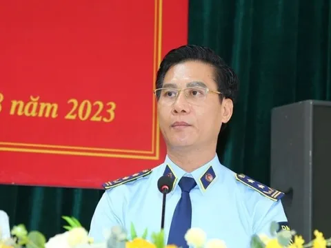 Thu giữ thẻ kiểm tra của Cục trưởng Cục Quản lý thị trường tỉnh Thanh Hóa