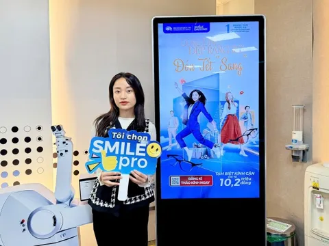 Chuyên gia nói về yếu tố “vàng” quyết định thành công của ca mổ cận