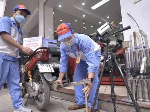 Kiểm định khí thải xe máy thế nào ít tốn kém, đỡ gây phiền hà?