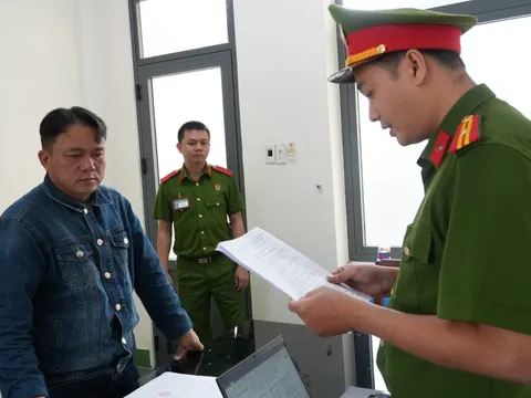 Bắt đối tượng chuyên cưỡng đoạt tiền doanh nghiệp khai thác cát
