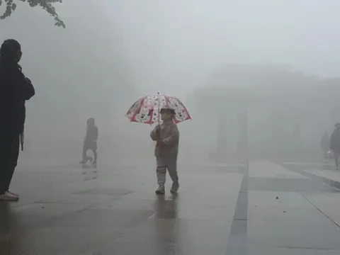 Miền Bắc đón không khí lạnh mạnh "lạ thường" ngay trước ngày lễ Giáng sinh