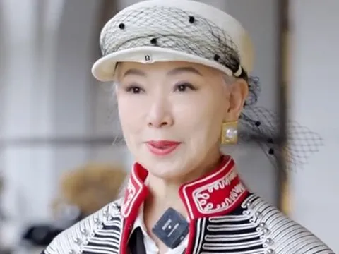 Bí ẩn nhan sắc của cụ bà 71 tuổi trẻ như thiếu nữ?