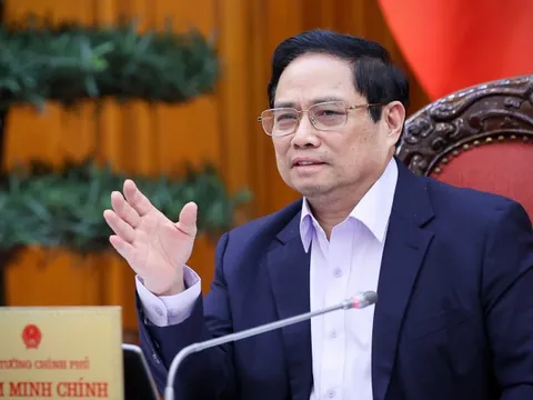 Thủ tướng yêu cầu Hà Nội, Tp.HCM tăng trưởng 8 - 10% năm 2025