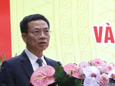 Bộ trưởng Nguyễn Mạnh Hùng: Mỗi công chức cần một 'trợ lý ảo'