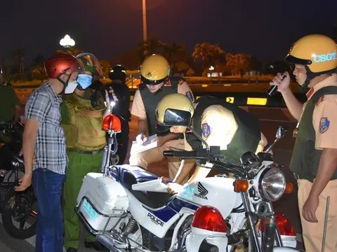 Công an Bình Thuận thu hồi hàng trăm vũ khí, pháo trong tuần đầu cao điểm Tết