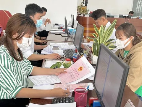 Điểm mới trong công chứng giao dịch về bất động sản, ai cũng cần biết