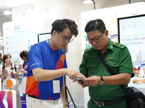30.000 thẻ VikkiGO được phát cho người dân nhân khai trương tuyến metro TPHCM