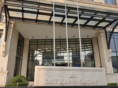 Cổ phiếu DXG nằm sàn với thanh khoản cao đột biến