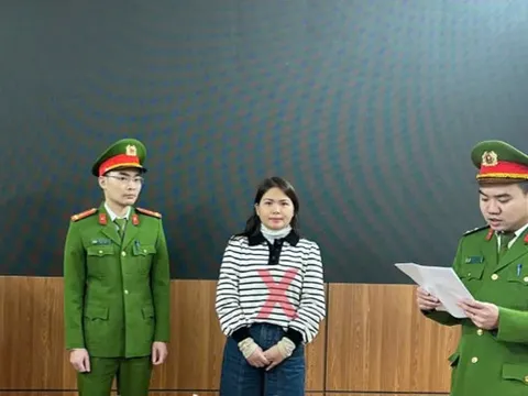 Bắt tạm giam cựu nhân viên ngân hàng lừa đảo nhiều tỷ đồng