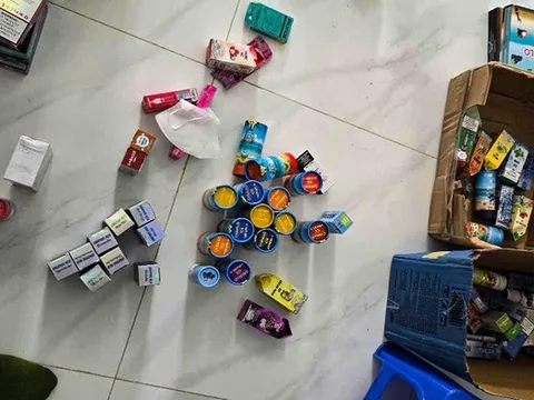 Lâm Đồng: Phát hiện hàng trăm sản phẩm thuốc lá điện tử nhập lậu