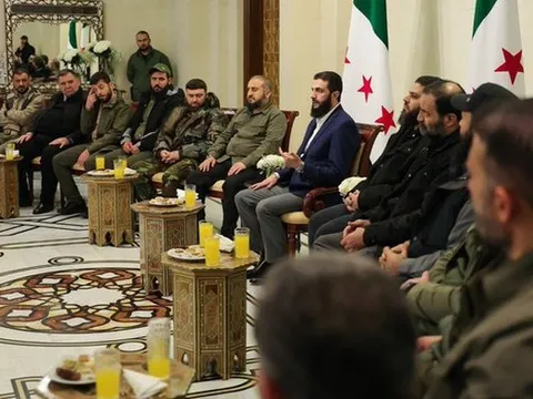Tình hình Syria: Các nhóm vũ trang đồng ý “đầu quân” cho Bộ Quốc phòng Syria