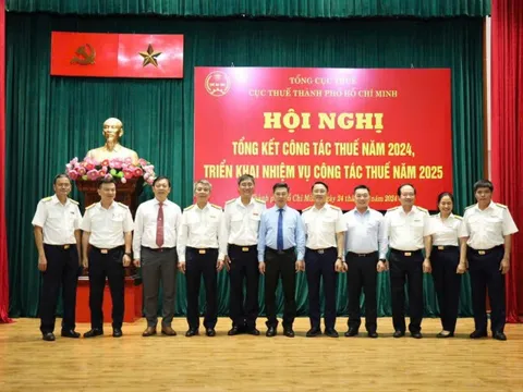 Hoàn thiện hành lang pháp lý và ứng dụng công nghệ để quản lý thuế trong thương mại điện tử