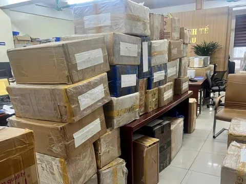 Bắt giữ nhóm đối tượng buôn bán gần 31.000 bao thuốc lá nhập lậu