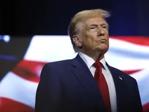 Ông Trump mua Greenland có khả thi không? Giá bao nhiêu?