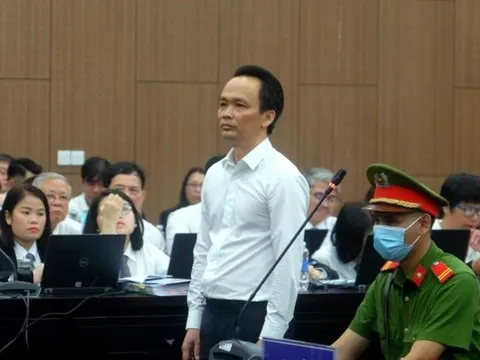 Sáng nay, Cựu Chủ tịch Tập đoàn FLC cùng 2 em gái hầu tòa