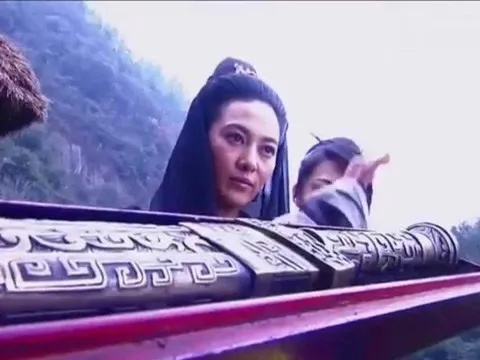 Kiếm hiệp Kim Dung: Vũ khí sắc bén nhất, vượt xa Ỷ Thiên kiếm